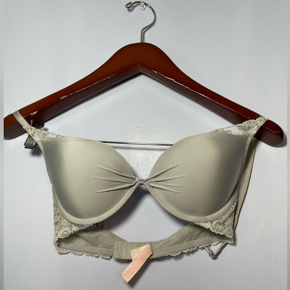 Gray Victoria’s Secret Bra